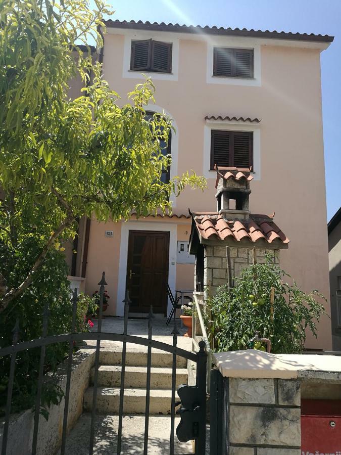 PUY Apartman Ivankovic*** מראה חיצוני תמונה